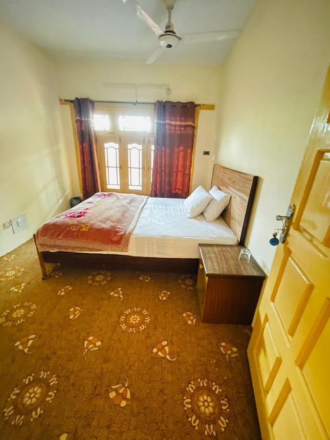 Hotel Laal Haveli Skardu Exterior foto